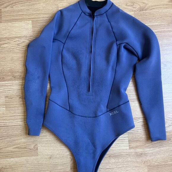 Xcel Women's Comp Long Sleeve Front Zip Spring Wetsuit 1MM Size 10 - Picture 3 of 9
